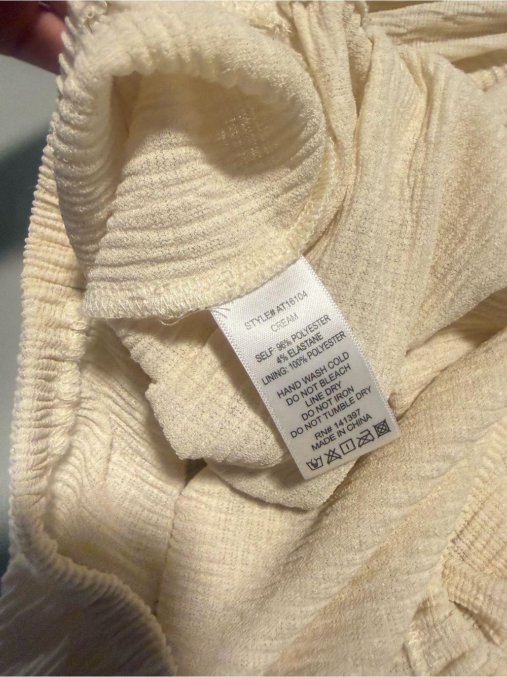 Astr the label cream textured puff sleeve bubble hem size M - Picture 5 of 6